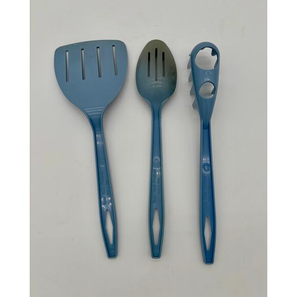 Vintage Tailor Made Kitchen Utensil Set Blue Plastic Spatula Spoon Pasta Server - Picture 5 of 7